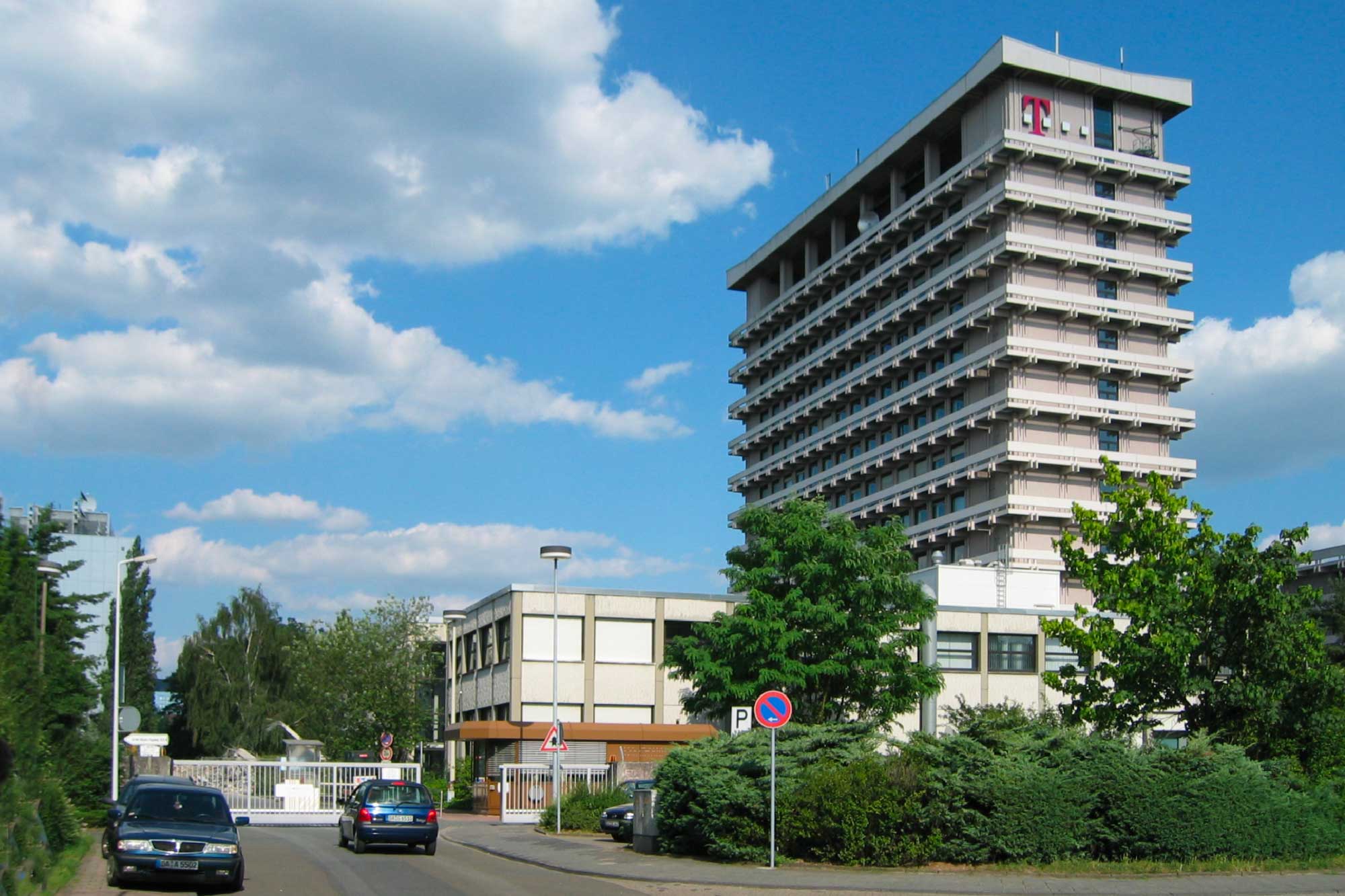 Das  Hochhaus